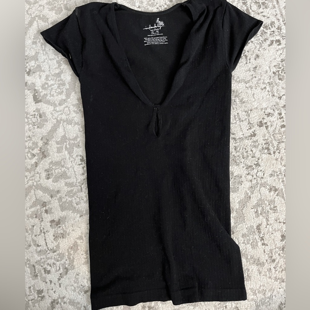 Black tee from Free People, size xs/s, super stretchy and strong material